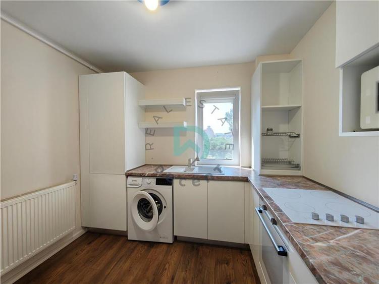 Apartament 3 camere de vanzare, Centru Civic