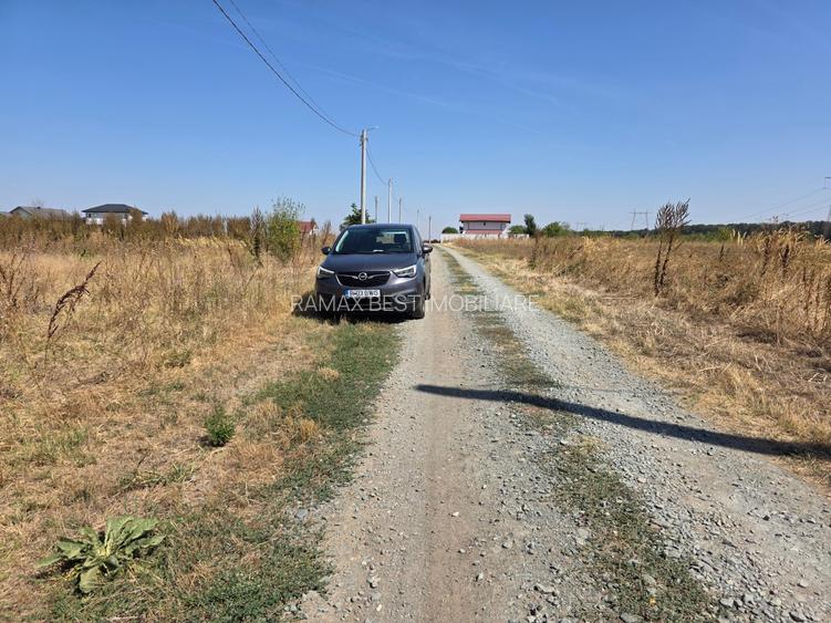 Vanzare teren in Comuna Branesti, Sat Vadul Anei pe strada Closca, 2.114 mp, - 2