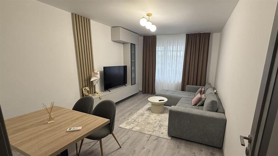 Apartament 3 camere, spatios, mobilat si utilat, zona linistita - Alexandru cel