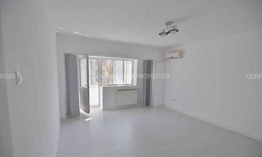 Bulevardul Decebal, stradal, RENOVAT RECENT,metrou Piata Muncii - 5