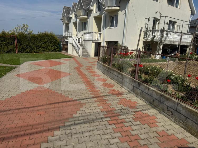 Casă spațioasă 7 camere, 247 mp, curte generoasa, amenajată-zona Dealul Florilor