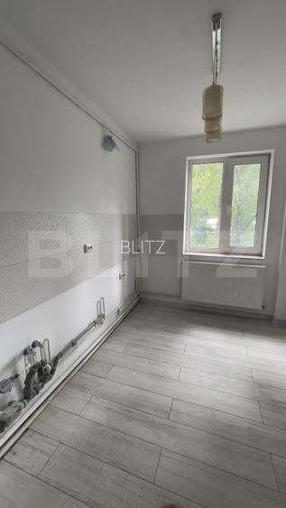 Apartament renovat complet, parter, potrivit pentru locuire - 5