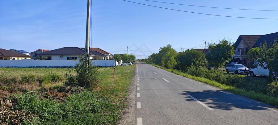 5000 mp teren parcelabil la strada asfaltata, APROAPE DE KAUFLAND.