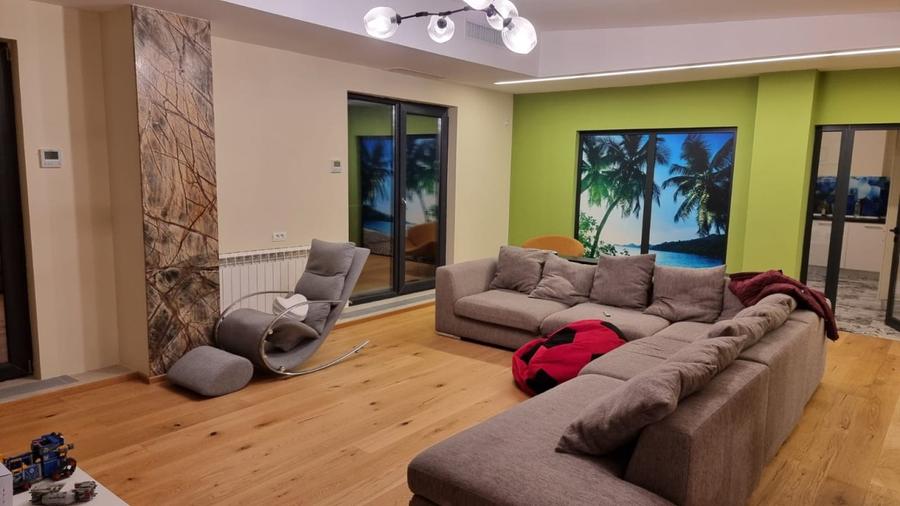Unicat! Penthouse Mamaia Central - 690.000 euro (Cod E8)
