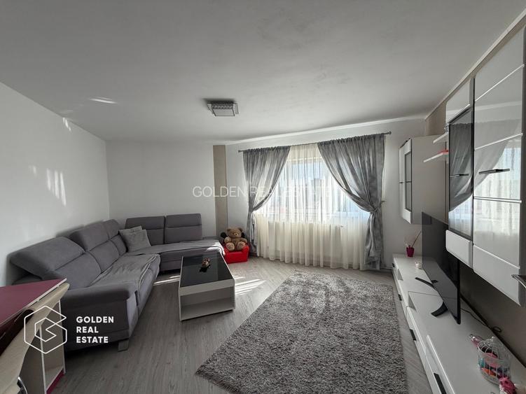 Apartament 2 camere decomandat, Micalaca, zona 300 - 3