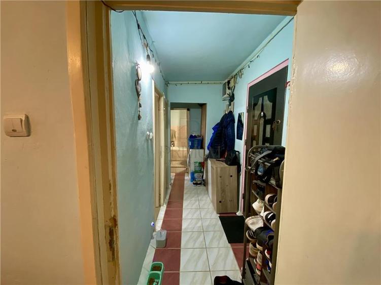 LIPOVEI - 2 CAMERE - CENTRALA PROPRIE - ZONA LINISTITA