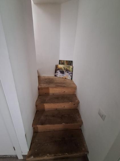 Apartament 4 camere Motilor curte cu 4 familii
