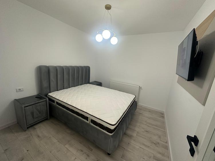 Apartament 2 camere PRIMA INCHIRIERE + loc parcare Poitiers Towers