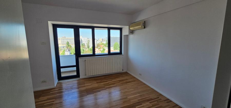 Penthouse inchiriere - Polona- Eminescu