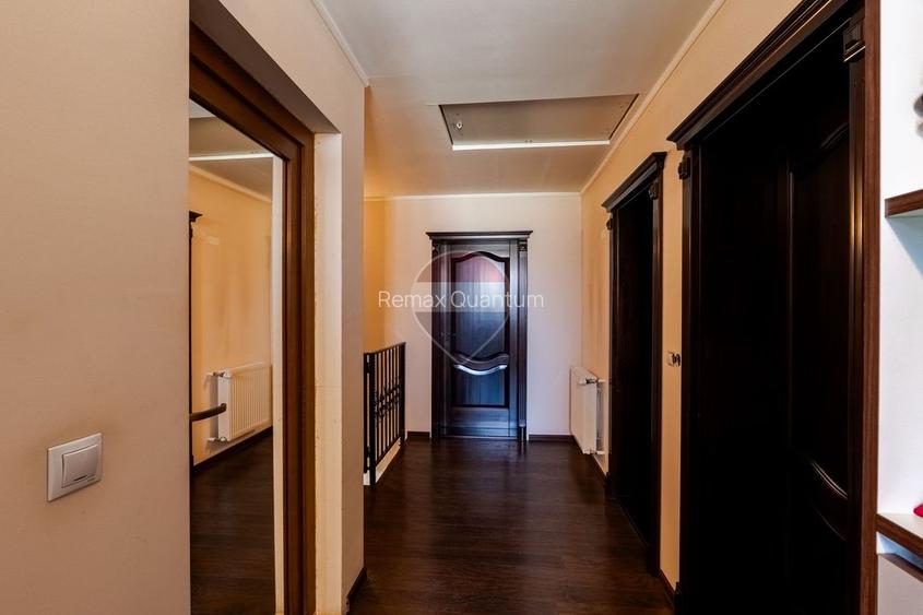De vânzare Casă  cu 4 camere și piscină în Sântandrei - 5