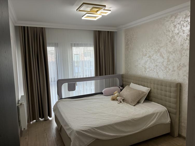 Apartament 4 camere 100mp - Vedere Catedrala | Moghioroș