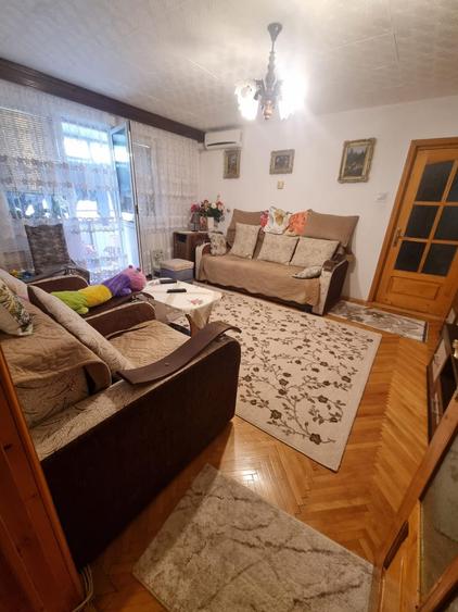 Apartament 3 camere - Micro 5!