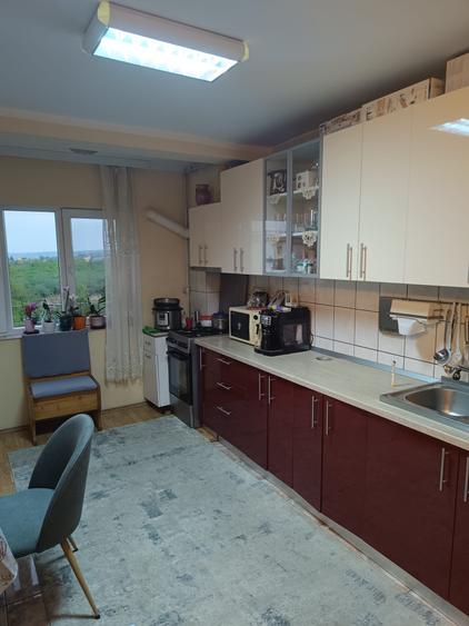 Apartament 2 camere, de vânzare, zona între lacuri, strada Tulcea, etaj 3/4