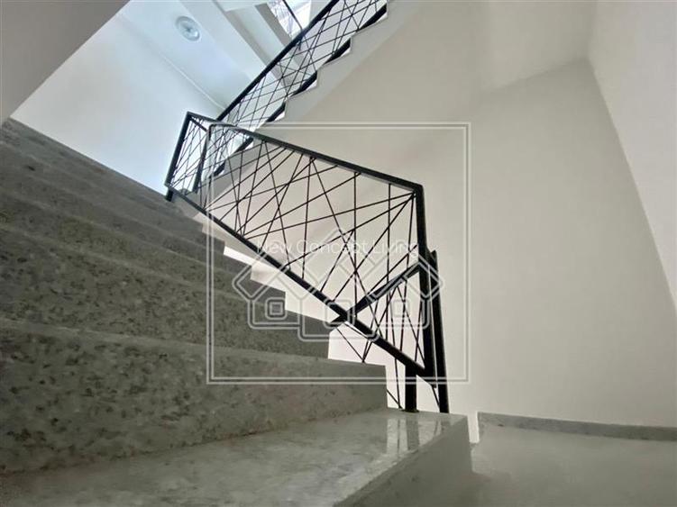 Penthouse 5 camere, 2 bai - 131.17 mpu + 2 balcoane - 9.11mp - 17