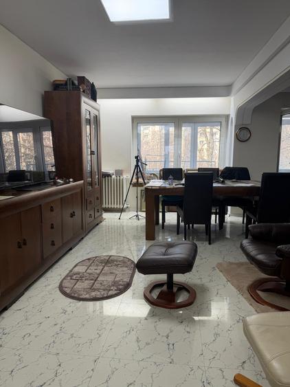 APARTAMENT 4 CAMERE DE INCHIRIAT BULEVARDUL UNIRII