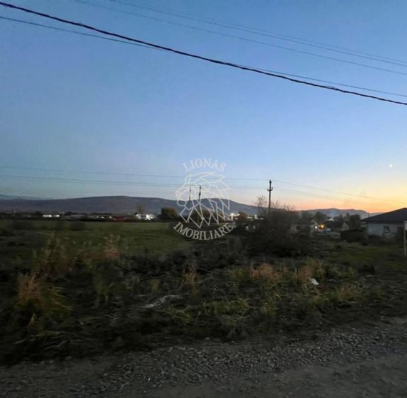 Teren intravilan 630 mp cu utilitati-ideal casa-Unirea