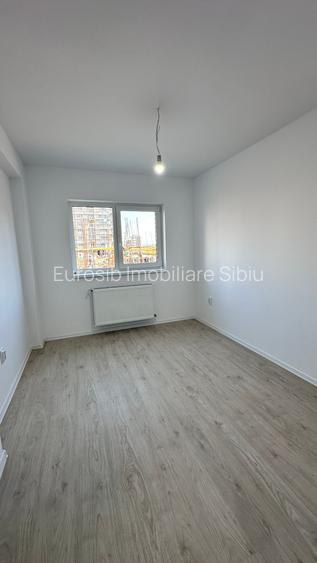 Apartament 3 camere 68 mp utili D-na Stanca Selimbar Mall - 5