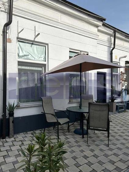 VANZARE CASA 90MP CALEA CALARASILOR MONUMENT ISTORIC RENOVATA COMPLET 2024 - 2