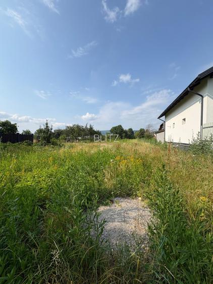 Teren intravilan 2.200 mp, zona Bușag - 2