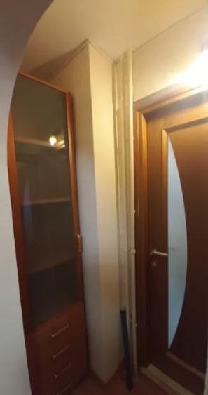 Berceni,et.3/8,2 bai,balcon inchis,CENTRALA PROPRIE,geam baie,mobilat,utilat.