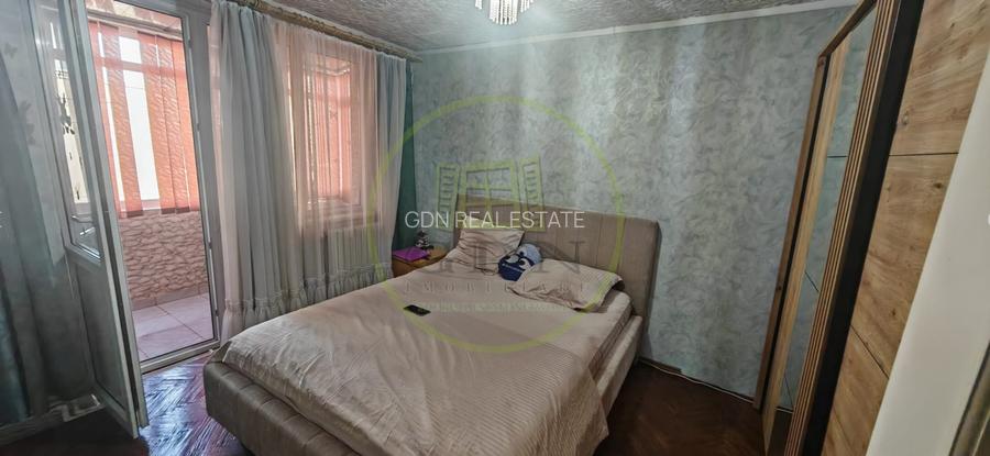 Apartament 2 camere, decomandat, 50 mp, Calea Severinului, zona Scoala Decebal - 2