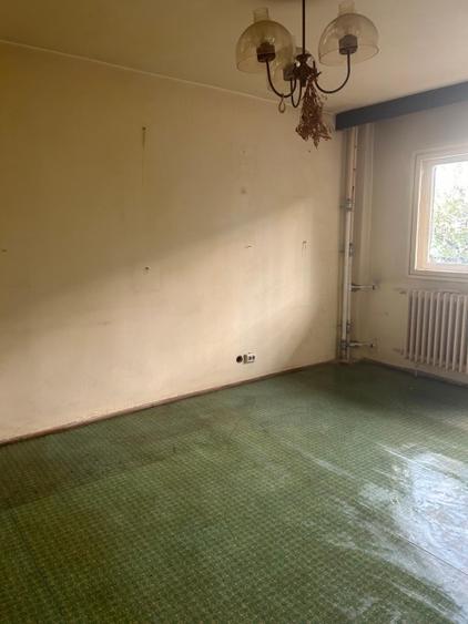 3 Camere Decomandat | 2 Băi | 3 Debarale | Petre Ispirescu | Etaj 1