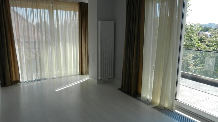 REA0118925 Apartament 4 camere Aviatorilor
