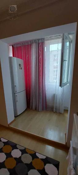 Apartament 2 camere - DECOMANDAT - zona RAHOVA