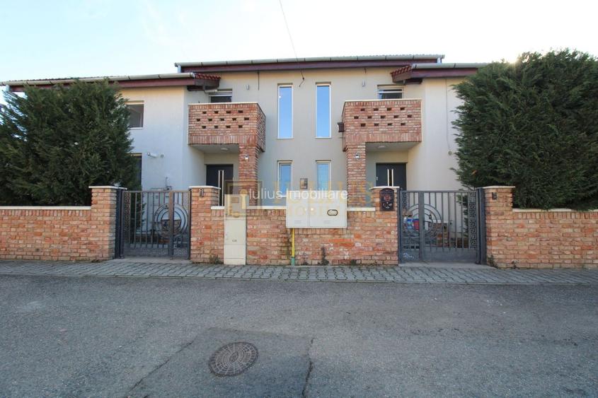 Ciarda Rosie,  4 camere + 2 bai + 2 bucatarii, centrala proprie. - 24