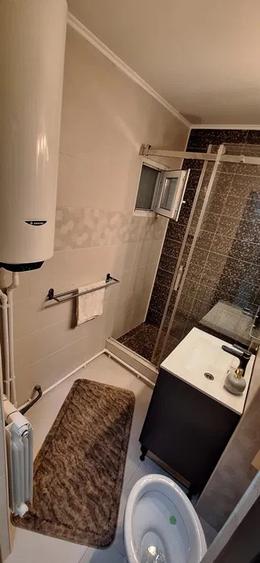 Apartament 3 camere in zona Colentina