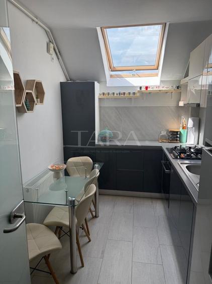 Apartament 4 camere pe două niveluri, 98 mp – Baciu, zona Regal.
