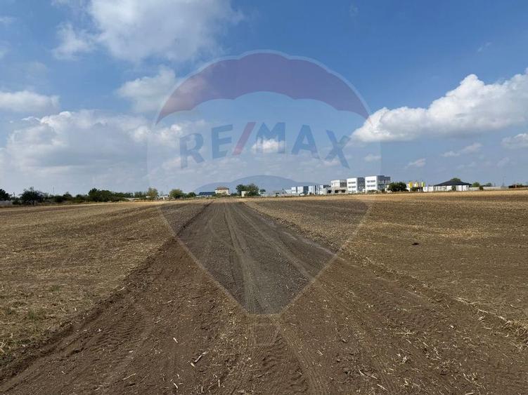 Teren Isalnita 400 mp