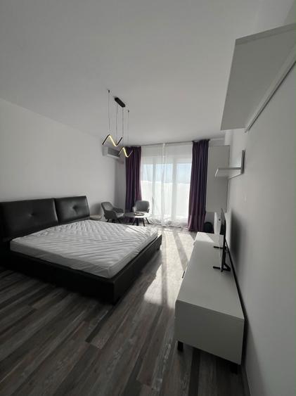 DE INCHIRIAT GARSONIERA SI LOC PARCARE VALEA LARGA - DRUMUL TABEREI