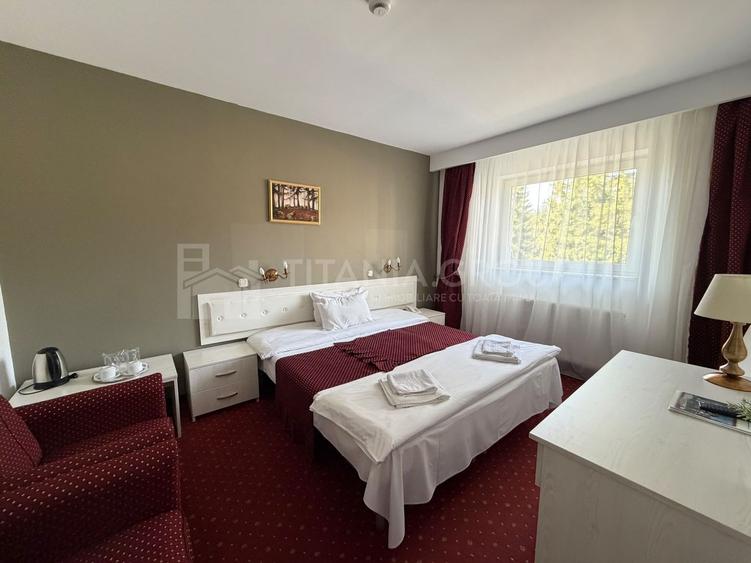 Hotel 4 stele, complet echipat, 30 camere, 6.000 mp teren – Poiana Brașov