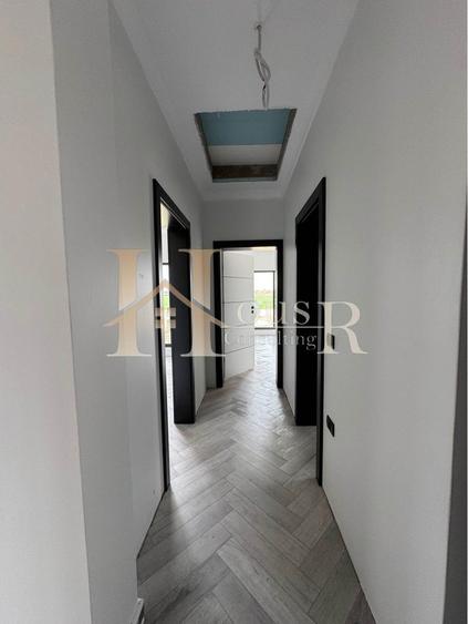 Duplex pe sol. 3 dormitoare. Toate utilitatile!