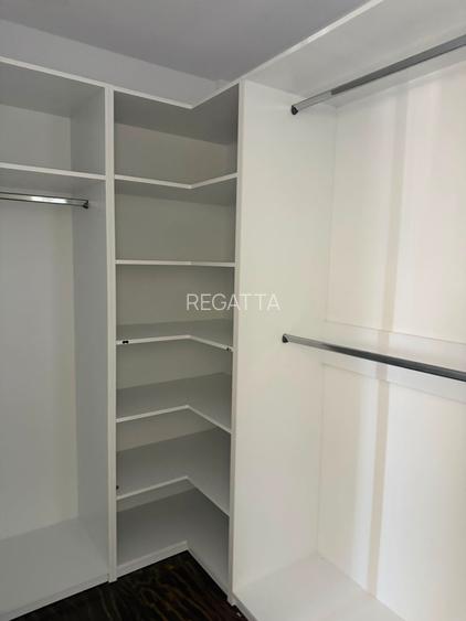 VILA ELEGANTA CU PISCINA INCALZITA SI IESIRE LA LAC - 38