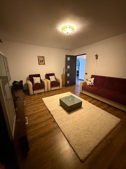 Rahova Str Doina apartament 2 camere mobilate si centrala termica