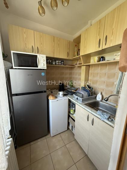 Apartament cu o camera, 15 mp utili, etaj 2 - Complexul Studentesc - 2