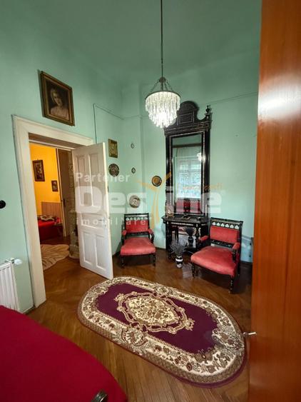 Casa zona centrala, teren 800 mp