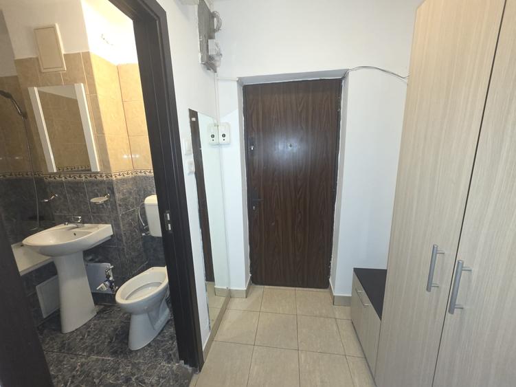 Titan Grigorescu garsoniera et 3/10 sdec mobilat utilata langa metrou la 5 minut