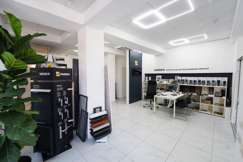 Spatiu comercial de vanzare - Amaradia