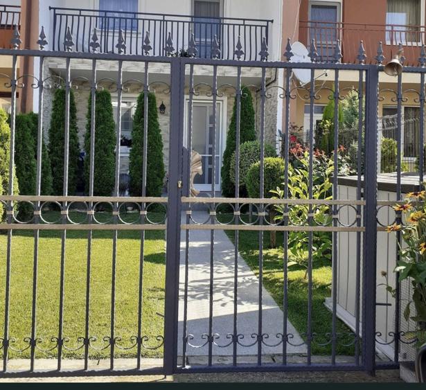 Casă înșiruită de vânzare - 128 mp, 3 camere, Alba Iulia, ZONĂ CENTRALĂ