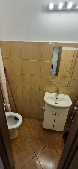 Apartament 3 camere, confort 1, semidecomandat