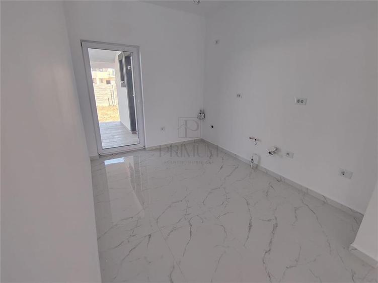 Duplex 3 camere - teren generos - compartimentare excelenta