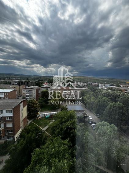 Garsonieră de vânzare în exclusivitate – Vizavi de Sanitas, Bloc G1 - 2