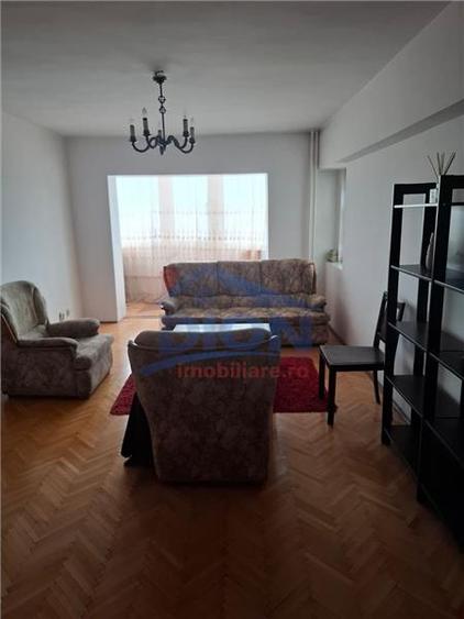 Unirii - Tribunal - BCR, 2 camere,