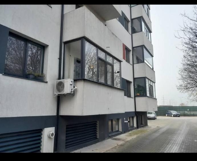 Ofer spre vânzare ap. 2 camere!!!