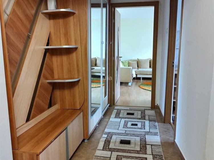 Apartament 2 camere, decomandat,