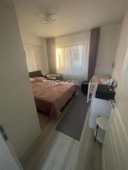 2 camere decomandat, etaj 1, zona Valea Adanca