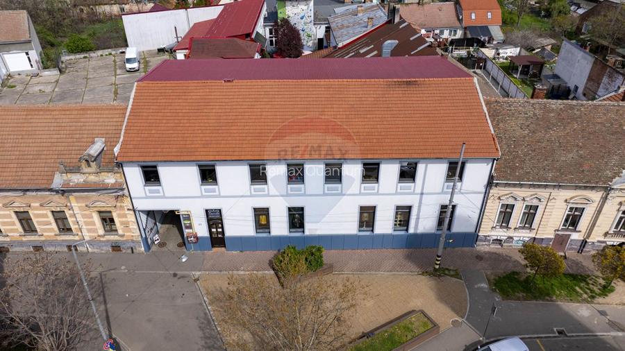 Clădire comercială de vânzare, 2240mp, Ultracentral, str Primăriei - 2